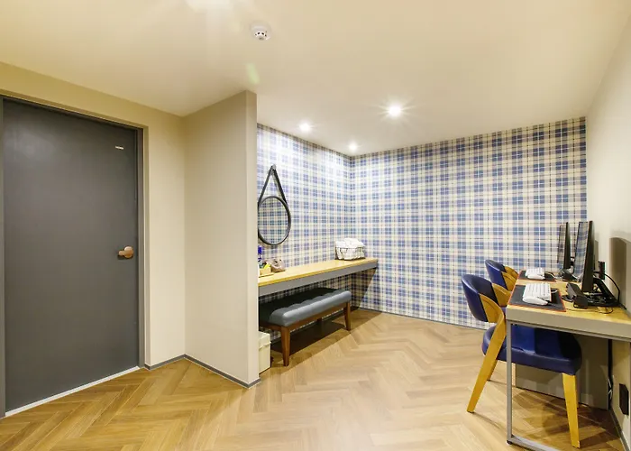 Hotel Brown Dot Minam